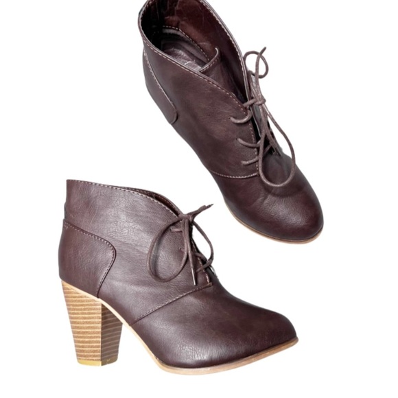 Altar'd State Women’s Brown Leather Platform Wooden Heel Lace Up Ankle Booties - Picture 10 of 16